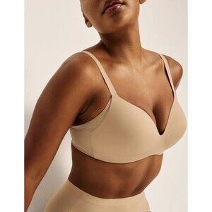 NWT Knix WingWoman Contour Wireless T Shirt Bra Size 7+ Nude Comfy Seamless